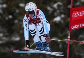 8452381 8259773 Viktoria Lake Louise 2014 HP